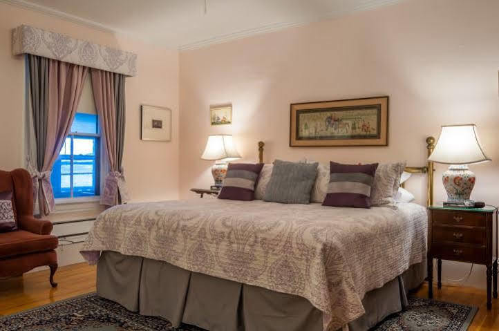 Governor'S Mansion Inn มิรามิชี ภายนอก รูปภาพ